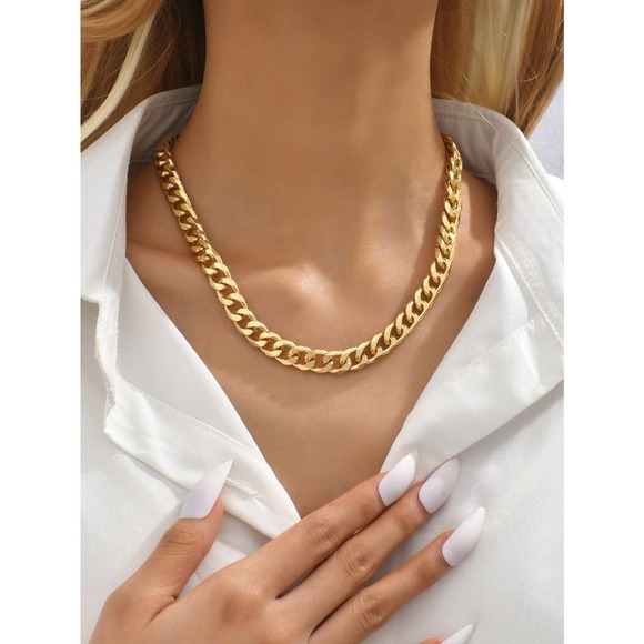 Minimalist chunky gold Chain Necklace - Picture 1 of 11